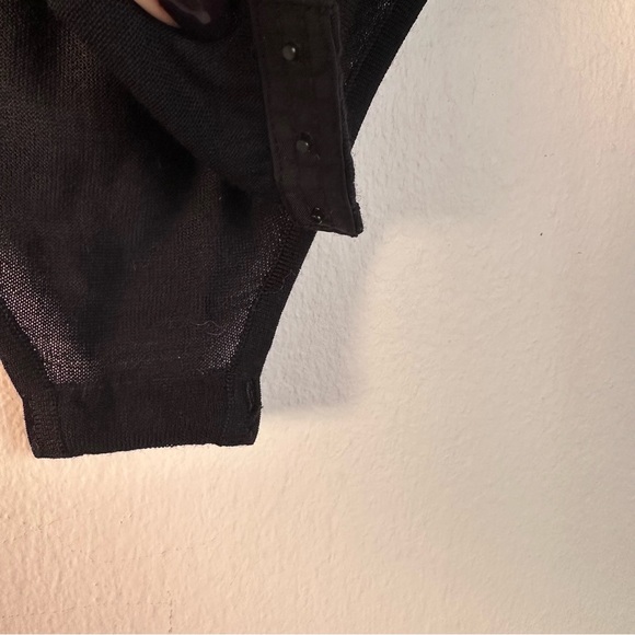 ALAIA Short Sleeve Bodysuit Noir Black - Picture 7 of 11